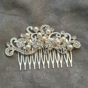 Crystal & Faux Pearl Hair Pin